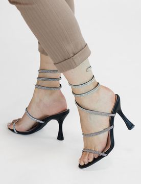 Sandali neri con strass e laccio a spirale P711 38