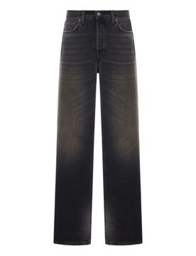 Classic Straight Leg Jeans with Five Pockets and Leather Logo Patch
