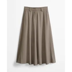 Falda acampanada fabricado con tencel™ lyocell de primera calidad