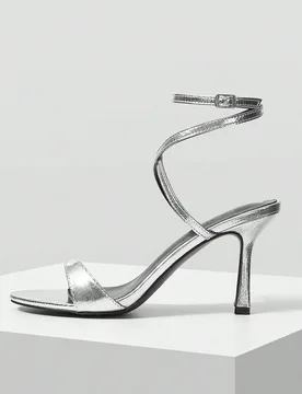 Sandalias de tacón alto metálicas sencillas para mujer, zapatos de vacaciones, zapatos de primavera para Año Nuevo, vacaciones, primavera, Pascua, - Shein - FashionsVida