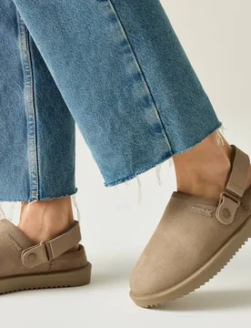 Women's Risley Waterproof Clog Shoes in Brown Size: 8 - Brown - Size: 8 - Regatta - FashionsVida
