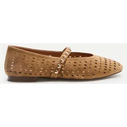 Zapatos planos de mujer con adorno troquelado