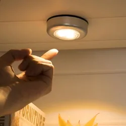 Luz de gabinete LED, interruptor táctil, alimentada por batería AAA, fácil instalación, portátil; luz nocturna compacta adecuada para escaleras,