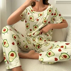 Conjunto de pijama con estampado de aguacate en todas partes