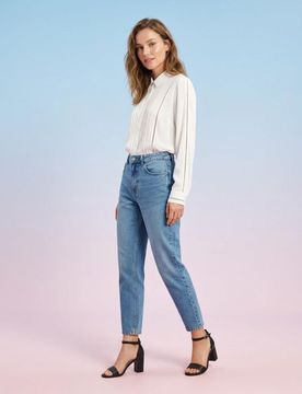 Camicia regular fit in viscosa con inserti traforati - panna