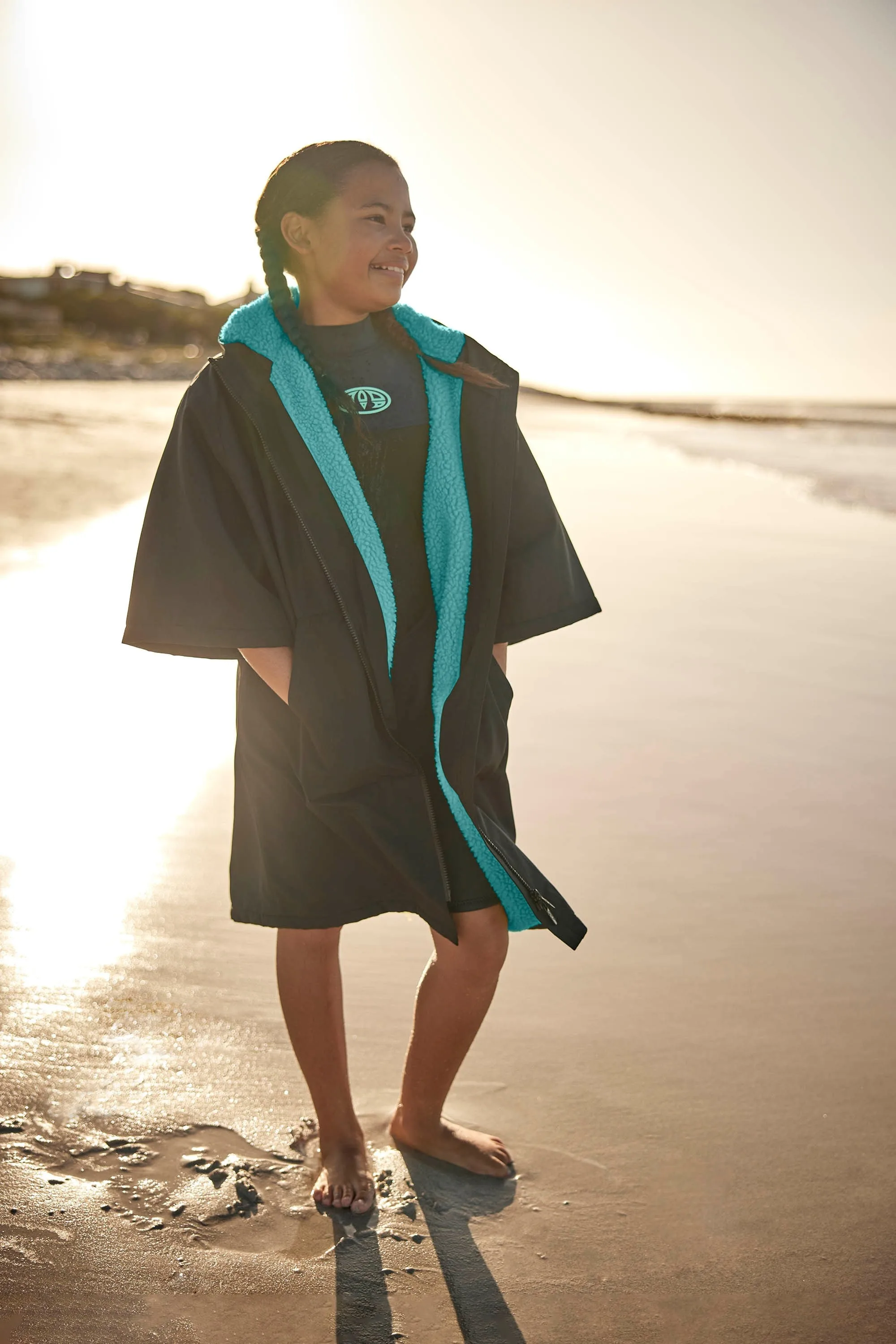 Misty Kids Waterproof Beach Parka - Black - Animal - FashionsVida