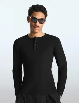 T-Shirt Col Tunisien Texturé Xl Noir - Bershka - FashionsVida