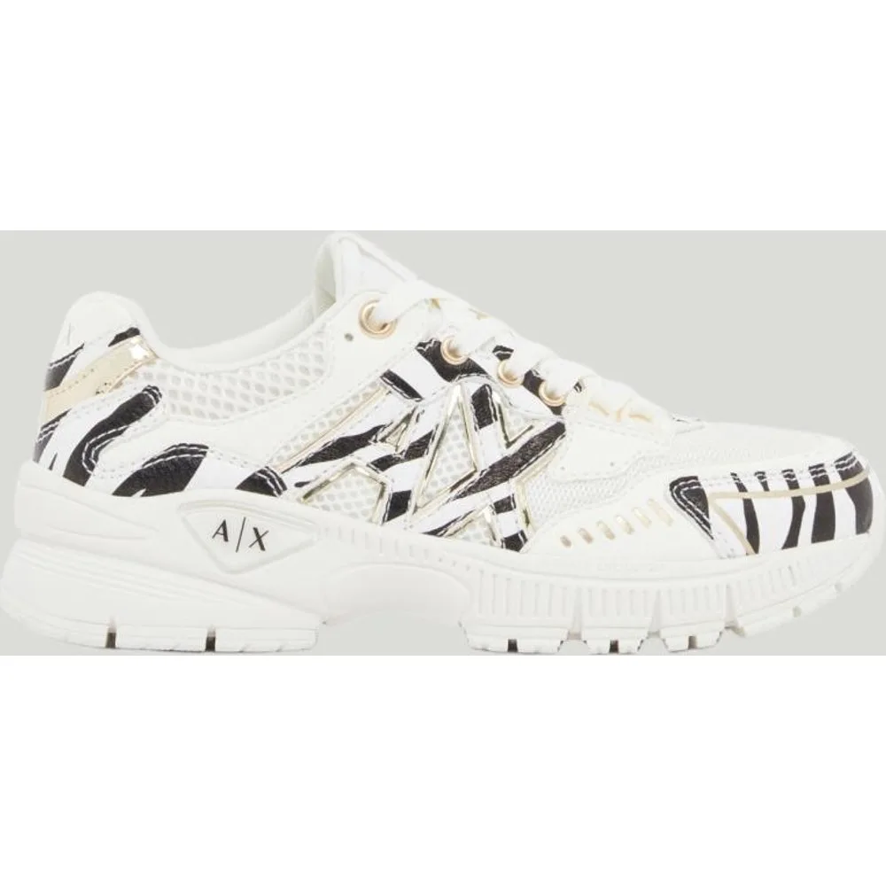 Zapatillas de mujer estilo retro con logo - Armani Exchange - FashionsVida