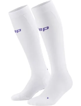 CORE RUN ULTRALIGHT SOCKS TALL 4.0 Damen white Gr. 3 - Cep - FashionsVida