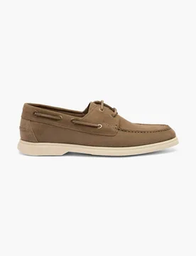 Boat shoes in suede with contrast sole Beige male - BOSS - FashionsVida