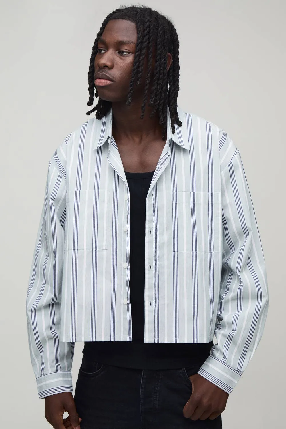 Herren Oversized Crop Boxy Gestreiftes Langarmhemd Green Größe Small - boohooMAN - FashionsVida