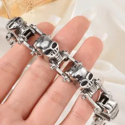Halloween Stainless Steel Bracelet Mechanical Skull Head Horror Holiday Accessories Wrist Chain Jewelry For Friends Family Gifts