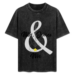 Jones and me T-Shirt Simple Line Art Print Tee
