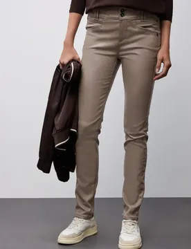 Slim Fit Coated Hose female Braun