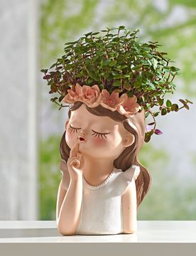 Pflanztopf "Blumenmädchen Lilly"