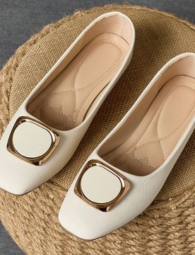 Par de zapatos planos para mujer, nuevos zapatos de tacón plano con hebilla metálica, suela blanda cómoda y versátil de estilo slip-on, color alba