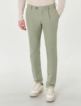 Pantaloni chino verde salvia in misto lino e cotone - Ashki.i - FashionsVida