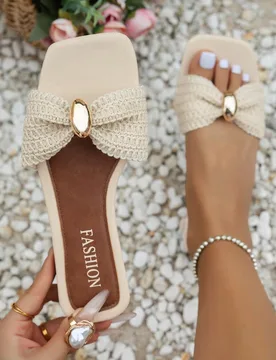 Sandalias planas de punta cuadrada versátiles de moda nueva de verano para mujer, chanclas de playa, zapatos cómodos para exteriores en color beige, - Shein - FashionsVida