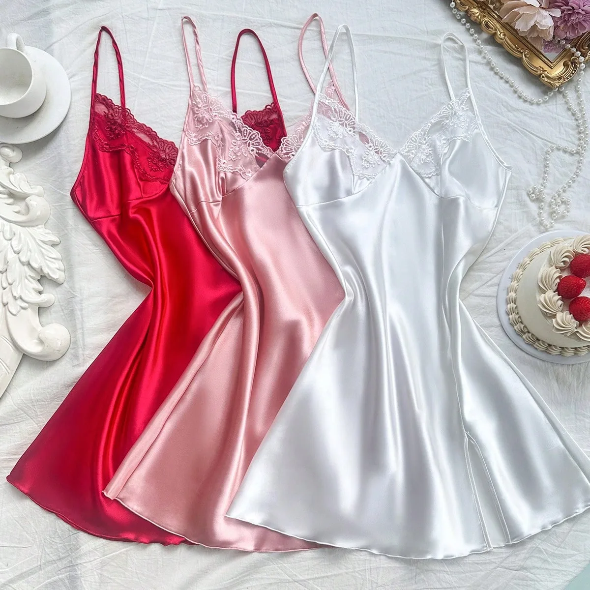 Set de 3 piezas de camisón de mujer con bordado y encaje sexy - Shein - FashionsVida