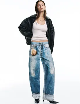Baggy Print Jeans (Size: ) - Pull&bear - FashionsVida