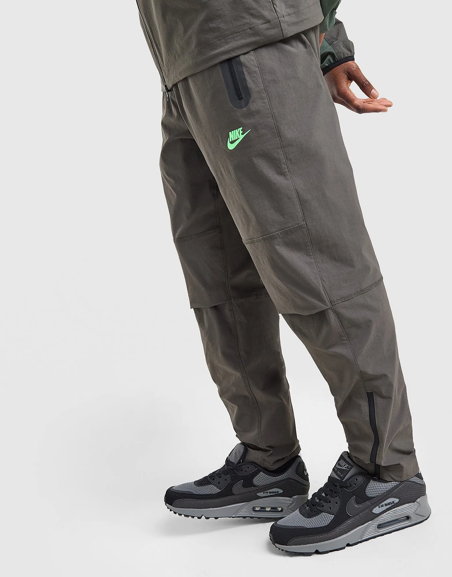 Tech Woven Pants - Herren, Grau - male - Size: M - Nike - FashionsVida