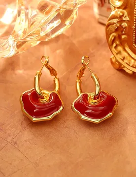 Fashionable and exquisite retro red oil drop earrings, a pair of earrings with personality and temperament, commuting earrings - Aliexpress - FashionsVida