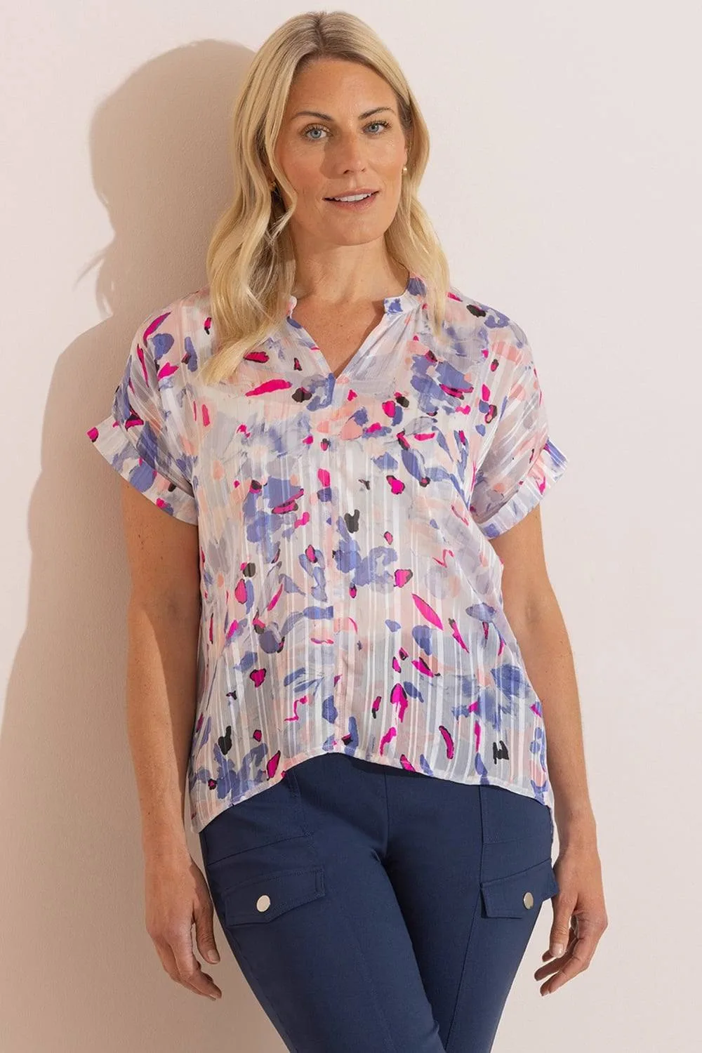 Women's Short Sleeve Printed Top in White Size: 18 - White - Size: 18 - Anna Rose - FashionsVida