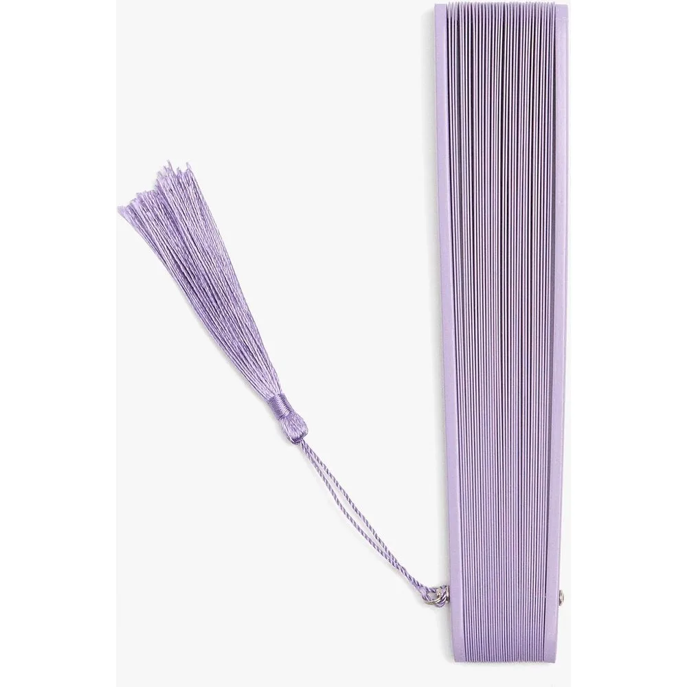 Abanico de bambú con perforaciones en liso - Parfois - FashionsVida
