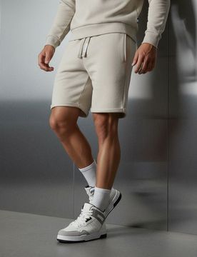 Sinsay - Shorts slim fit - beige