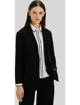 Blazer de mujer fluida con cuello solapas - JDY - FashionsVida