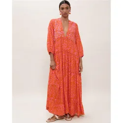 Vestido largo estampado con mangas largas