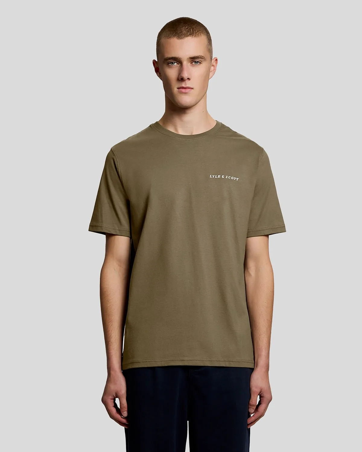 Men's Linen Blend Raglan T-Shirt in Green - Lyle & Scott - FashionsVida