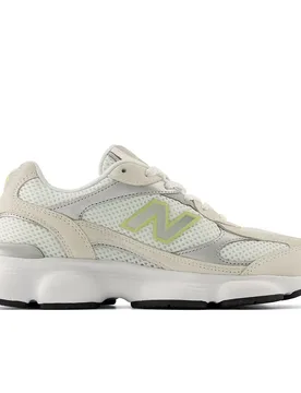 Running Shoes White UK 7 Women - New Balance - FashionsVida