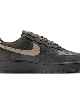 Air Force Women's Sneakers - Grey - Size 5.5 - Leather & Textile - Grey - Size: 5.5 - Nike - FashionsVida