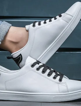 Zapatillas deportivas de moda casual para hombre, tipo slip-on, transpirables, de corte bajo y color blanco - Shein - FashionsVida