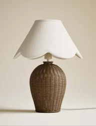 Wicker Scallop Shade Table Lamp Brown