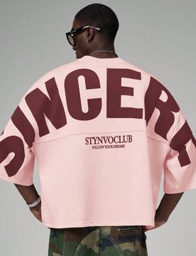 Camiseta casual de uso diario con cuello redondo y estampado de letras para hombres