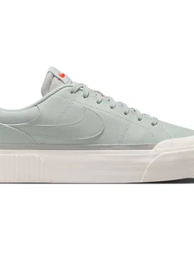 Court Legacy Lifts Damen Freizeitschuhe, silber, Größe 44 44 - Nike - FashionsVida