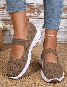 Zapatos tipo Mary Jane de malla de punto transpirable, zapatos de suela blanda y cómodos para caminar para personas de mediana edad y ancianos, mocas - Shein - FashionsVida
