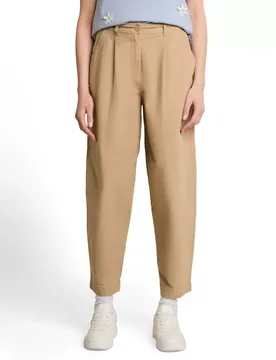 Barrel pants female
