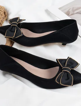 Zapatos de tacón de gatito con decoración de lazo de satén, elegantes para el Día de San Valentín - Shein - FashionsVida
