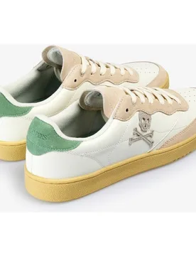 Zapatillas retro de hombre en piel con detalle a contraste en el talón - Scalpers - FashionsVida