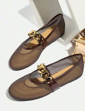 Zapatos de ballet planos de talla grande para mujer en color marrón, zapatos Mary Jane con cadena decorativa de malla transpirable con brillo, cómod - Shein - FashionsVida