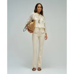 Vaqueros campana efecto push-in bootcut de mujer