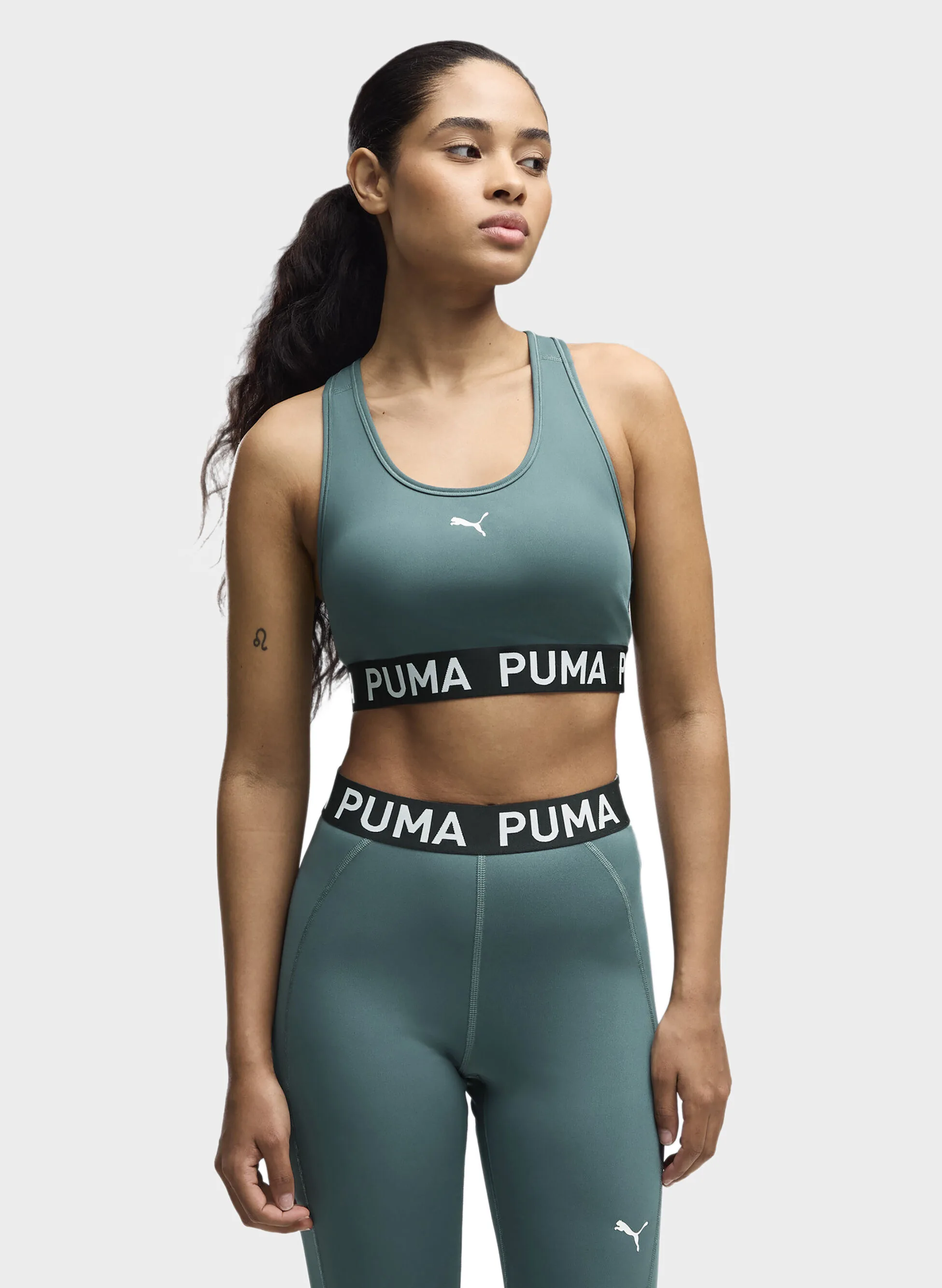 PUMA BRA 4KEEPS SRONG MID SUPPORT - Puma - FashionsVida