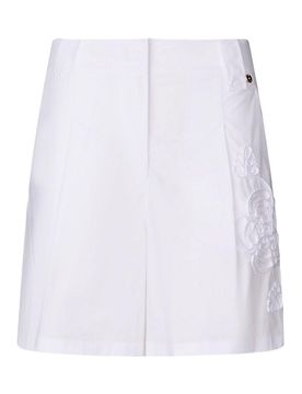 Shorts con ricami laterali bianchi