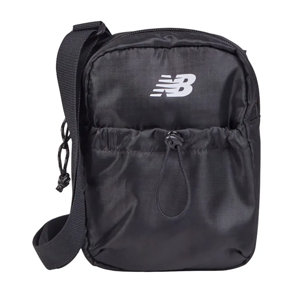 Sac à Dos Essential Black 001 One Size unisex - New Balance - FashionsVida