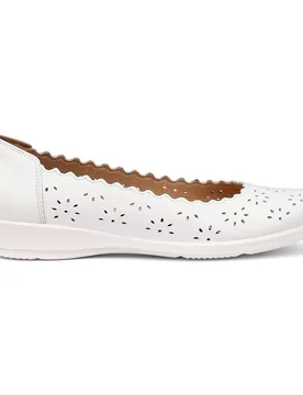 Women's Wide Fit 'Eider' Ballerinas in White Size: 7.5 - White - Size: 7.5 - Hotter - FashionsVida
