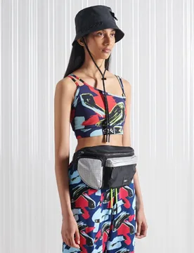 Superdry Damen Limited Edition Sdx Sesh Kurztop Bunt - Größe: XS/S - 30.00 - FashionsVida