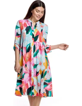 Vestido de playa de mujer con silueta fluida y diseño floral - Ory - FashionsVida